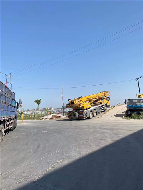 资溪县25吨吊车的租赁价格大概是多少？